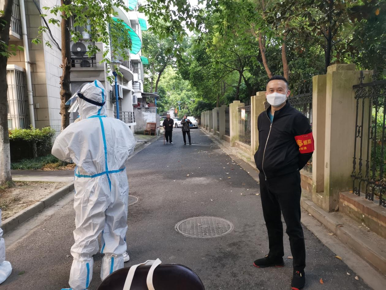 浙江超凡国际集团党员、员工积极协助参加核酸检测工作